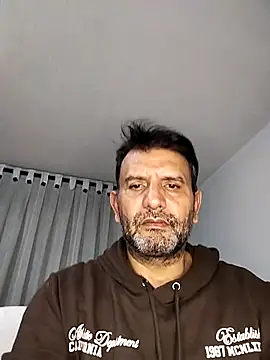 Snapshot of Senkoreman_hard chatting on April 22, 2026, 2:36 am Senkoreman hard online show from April 22, 2026, 2:36 am