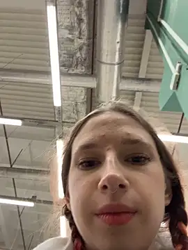 michelle lovique online show from April 9, 2026, 8:09 am