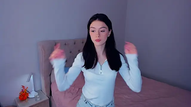 LibbieSchworm online show from April 12, 2026, 6:07 am