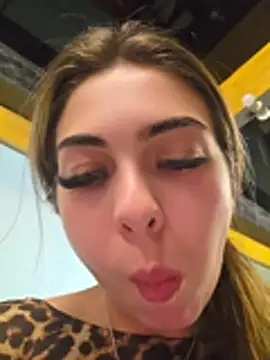 AylinRosee online show from June 30, 2026, 4:08 pm