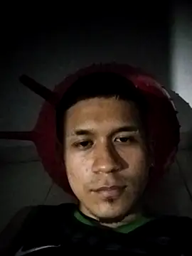 Snapshot of _Morenoo_Col_17cm chatting on April 12, 2026, 4:39 am Morenoo Col 17cm online show from April 12, 2026, 4:39 am