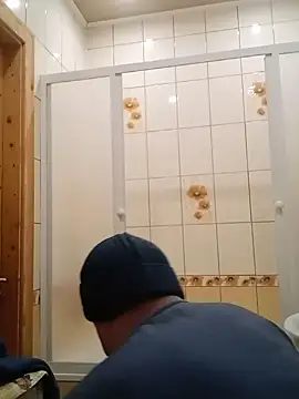 Snapshot of Luceriusbigass chatting on December 16, 2024, 5:22 pm Luceriusbigass online show from December 16, 2024, 5:22 pm