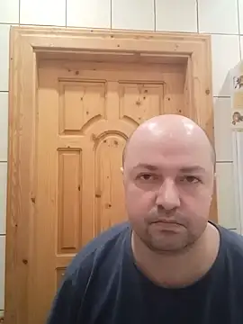 Snapshot of Luceriusbigass chatting on February 3, 2025, 9:18 pm Luceriusbigass online show from February 3, 2025, 9:18 pm