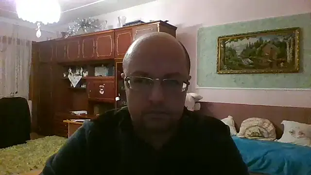 Snapshot of Luceriusbigass chatting on February 20, 2025, 4:36 pm Luceriusbigass online show from February 20, 2025, 4:36 pm