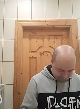 Snapshot of Luceriusbigass chatting on February 27, 2025, 5:15 pm Luceriusbigass online show from February 27, 2025, 5:15 pm