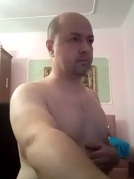 Snapshot of Luceriusbigass chatting on March 11, 2025, 3:34 pm Luceriusbigass online show from March 11, 2025, 3:34 pm