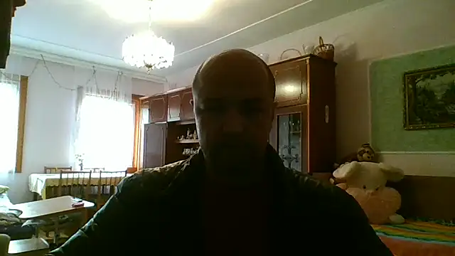 Snapshot of Luceriusbigass chatting on October 18, 2025, 1:12 pm Luceriusbigass online show from October 18, 2025, 1:12 pm