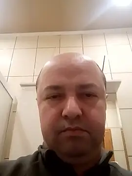 Luceriusbigass online show from January 14, 2026, 6:24 pm