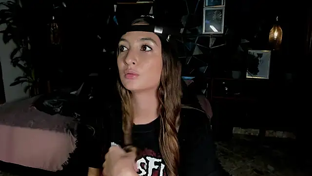 Alucarda666 online show from May 29, 2026, 3:26 am