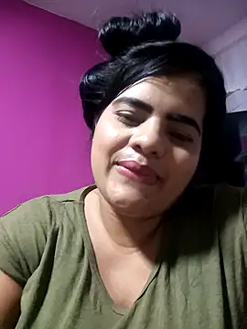 Snapshot of Sofia_Moon01 chatting on April 28, 2026, 3:00 am Sofia Moon01 online show from April 28, 2026, 3:00 am