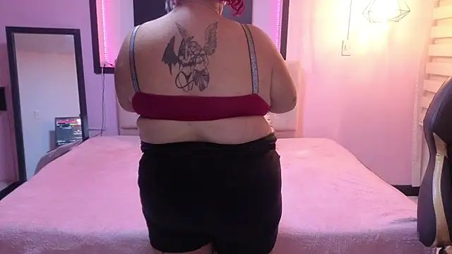 Sweet cat t online show from June 17, 2026, 2:25 am