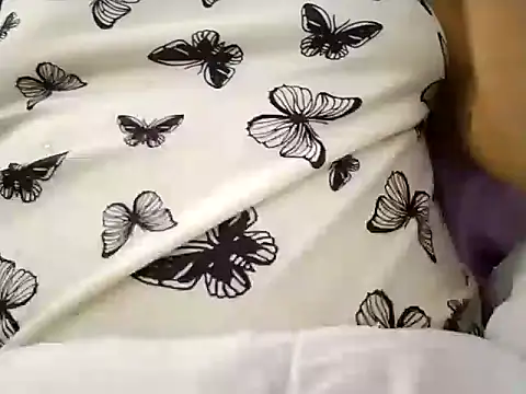 Leti69 online show from April 11, 2026, 10:47 pm