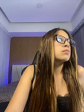 Ambar Zaf online show from May 7, 2026, 7:19 pm