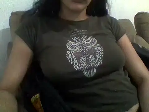 Lolakhaos online show from June 17, 2026, 11:38 pm