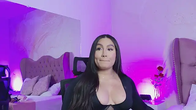 AshleyFerreer online show from June 8, 2026, 1:28 am