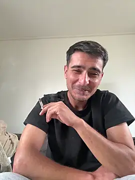 Serttssikici online show from June 14, 2026, 4:20 pm