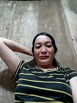 vanlucky2 online show from May 15, 2026, 11:56 pm