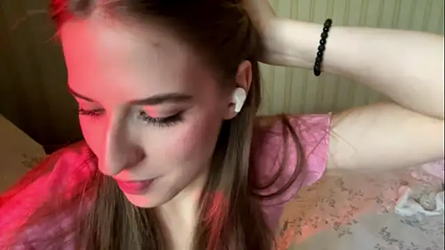 BambiBlush online show from May 6, 2026, 1:49 pm