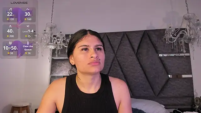 Snapshot of Cleopattra chatting on April 30, 2026, 8:04 pm Cleopattra online show from April 30, 2026, 8:04 pm