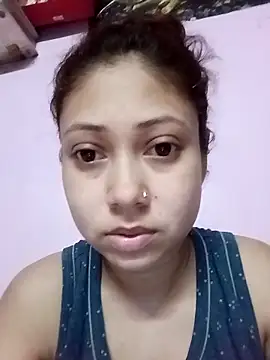 Hot Soniya 08 online show from April 24, 2026, 8:33 pm