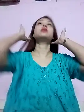 Hot Soniya 08 online show from May 6, 2026, 6:46 pm