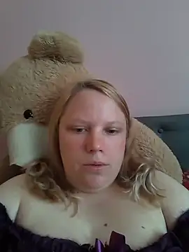 Snapshot of wildaurax chatting on May 27, 2026, 6:54 am wildaurax online show from May 27, 2026, 6:54 am