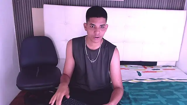 Lukaz Caballero online show from May 24, 2026, 1:54 am