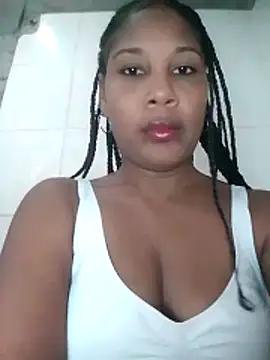 Lili-Sex online show from May 27, 2026, 9:01 pm