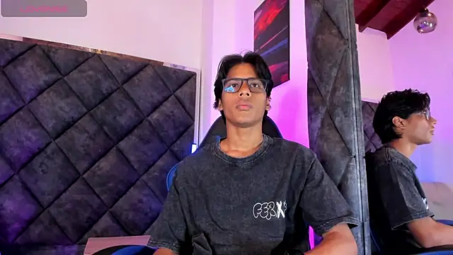 LiamKron online show from July 8, 2026, 11:26 am