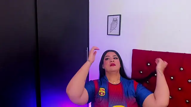 Katty West online show from May 12, 2026, 7:55 pm