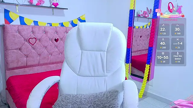 VelinaHoney online show from June 28, 2026, 3:51 pm