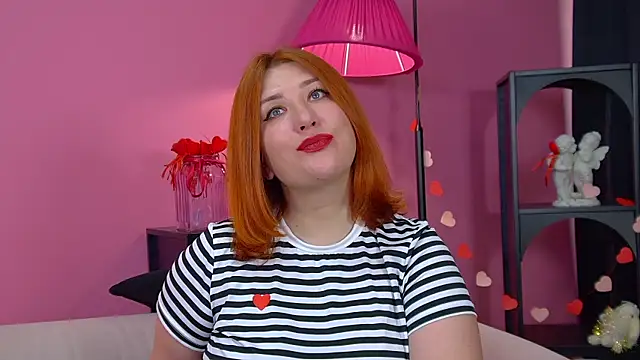 MargaritaMoone online show from April 9, 2026, 2:44 pm