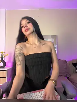 Snapshot of sweett_sophie1 chatting on June 19, 2026, 10:13 pm sweett sophie1 online show from June 19, 2026, 10:13 pm
