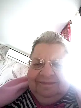 MartaMia68 online show from April 27, 2026, 9:07 am