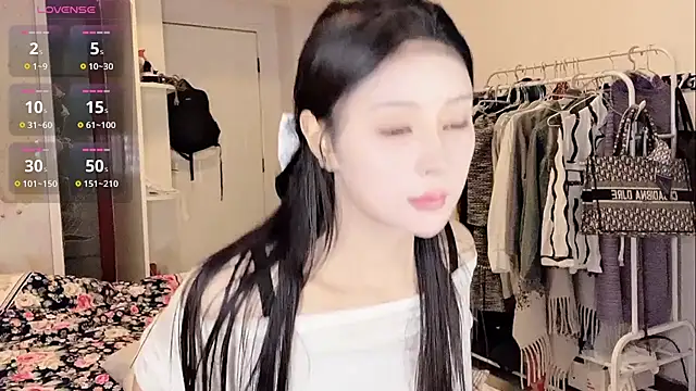 Snapshot of secret-anan chatting on May 6, 2026, 9:20 pm secret-anan online show from May 6, 2026, 9:20 pm