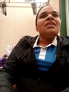 Snapshot of sexybronwlatin chatting on April 14, 2026, 7:53 pm sexybronwlatin online show from April 14, 2026, 7:53 pm