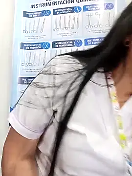 Snapshot of SOFI__10 chatting on April 28, 2026, 5:51 pm SOFI 10 online show from April 28, 2026, 5:51 pm