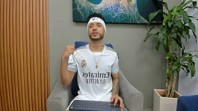 Snapshot of denis_winslow chatting on May 22, 2026, 7:41 pm denis winslow online show from May 22, 2026, 7:41 pm