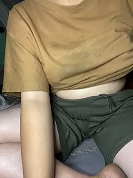 MisuSmile online show from April 12, 2026, 1:21 am