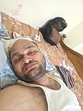 Snapshot of thenudemale chatting on May 20, 2026, 6:03 pm thenudemale online show from May 20, 2026, 6:03 pm