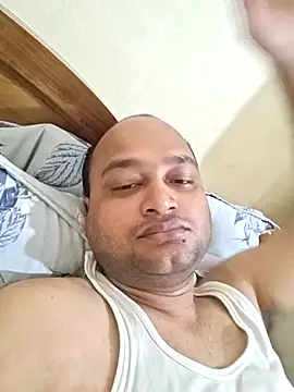 Snapshot of thenudemale chatting on June 7, 2026, 5:00 am thenudemale online show from June 7, 2026, 5:00 am