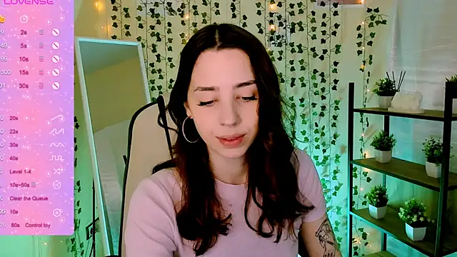 CharliGrace  online show from May 31, 2026, 8:10 am