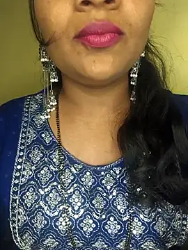 ur love kannada1 online show from May 11, 2026, 4:04 pm