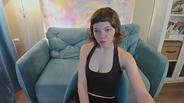 kira naughtly online show from April 16, 2026, 1:45 pm