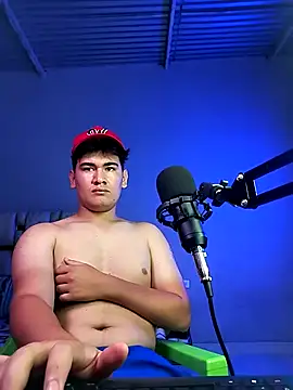 Andruetxx online show from April 12, 2026, 5:12 am