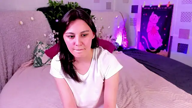 www Lily online show from April 12, 2026, 1:27 pm