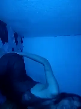 Snapshot of Arrebata2 chatting on April 12, 2026, 5:45 am Arrebata2 online show from April 12, 2026, 5:45 am