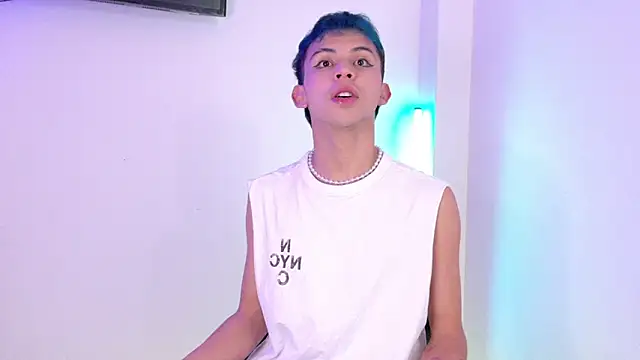 Snapshot of Apolo_Prince1 chatting on June 2, 2026, 7:38 pm Apolo Prince1 online show from June 2, 2026, 7:38 pm
