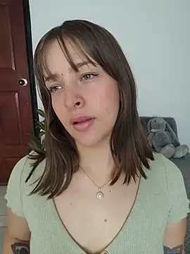 Mari Rouse online show from May 15, 2026, 1:29 pm