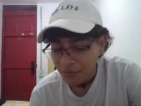 Snapshot of xhecho_uzumaki chatting on May 8, 2026, 6:08 am xhecho uzumaki online show from May 8, 2026, 6:08 am